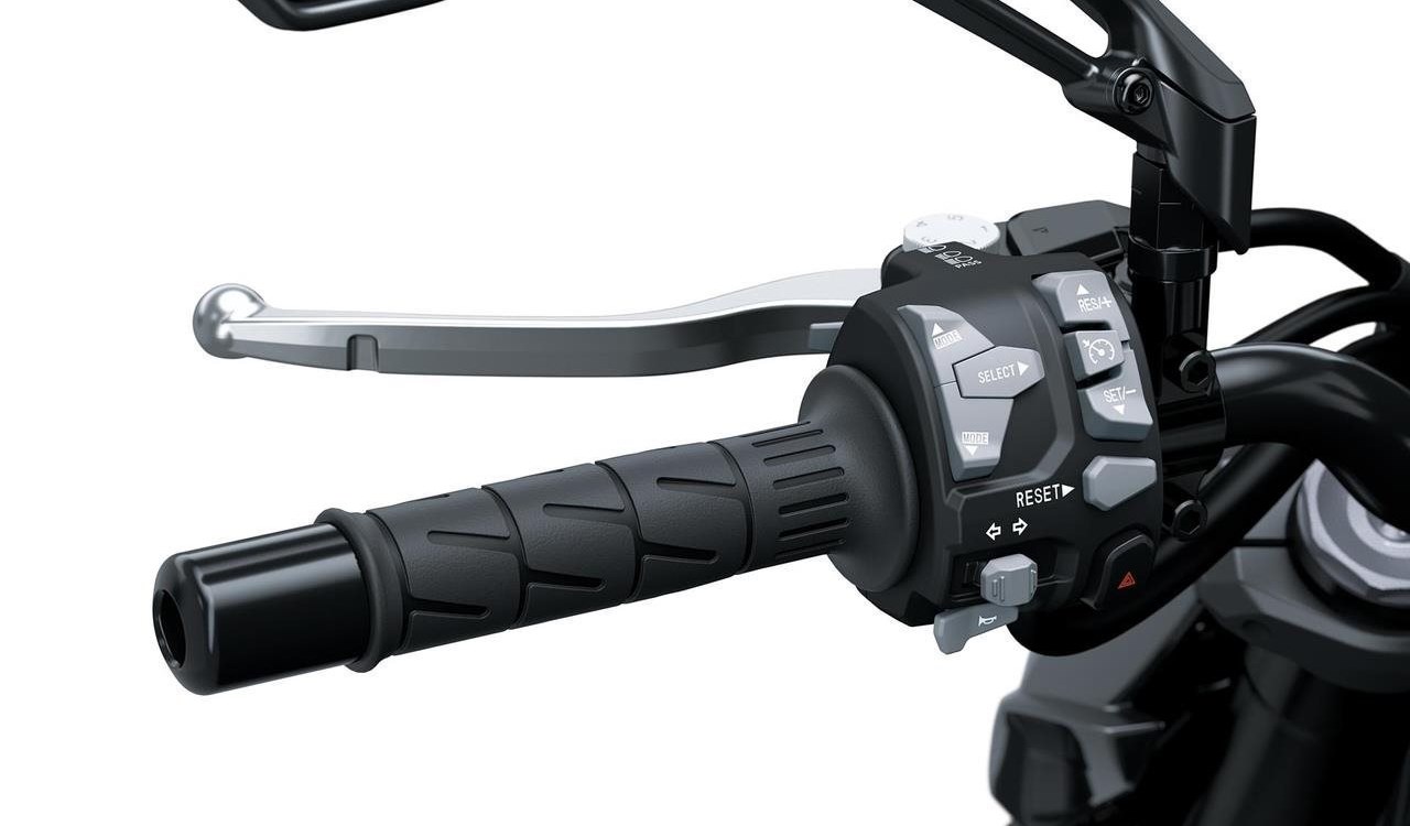 Zum Vergrößern bitte anklicken! Angebot Kawasaki Z900