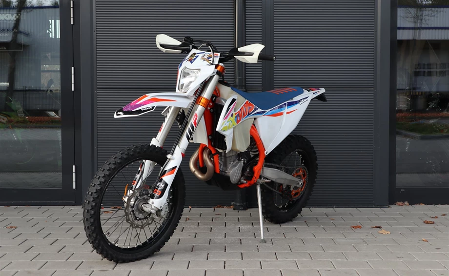 Angebot KTM 500 EXC-F SIX DAYS Bild 3: Angebot KTM 500 EXC-F SIX DAYS