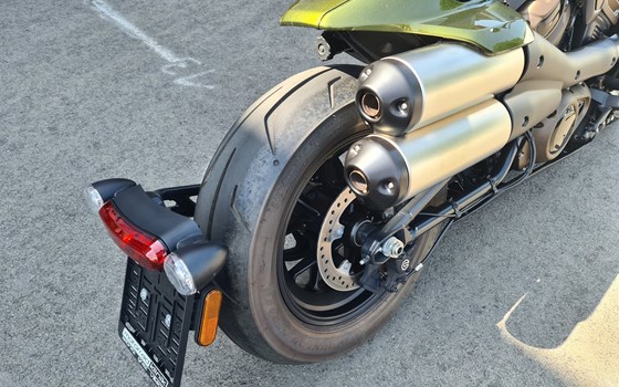 Gebrauchtmotorrad Harley-Davidson Sportster S RH1250S - Bild 2 Gebrauchtmotorrad Harley-Davidson Sportster S RH1250S - Bild 2