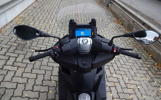 Gebrauchtmotorrad BMW C 400 GT - Bild 8 Gebrauchtmotorrad BMW C 400 GT - Bild 8