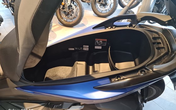 Gebrauchtmotorrad Honda Forza 350 - Bild 5