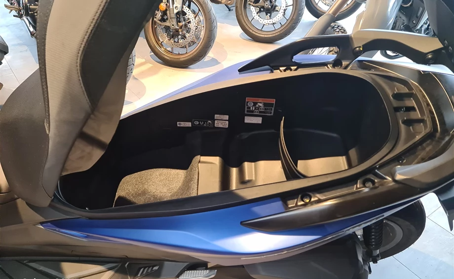 Angebot Honda Forza 350 Bild 5: Angebot Honda Forza 350