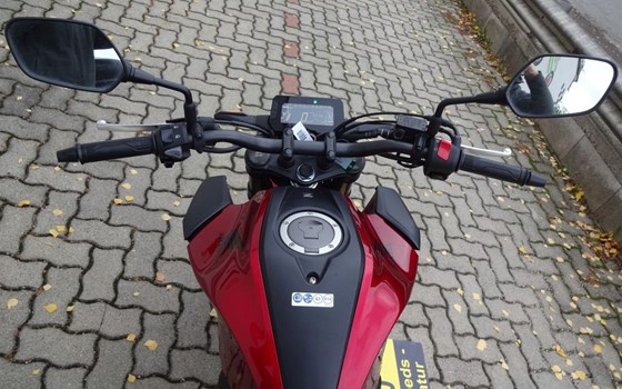 Gebrauchtmotorrad Honda CB 125 - Bild 7 Gebrauchtmotorrad Honda CB 125 - Bild 7