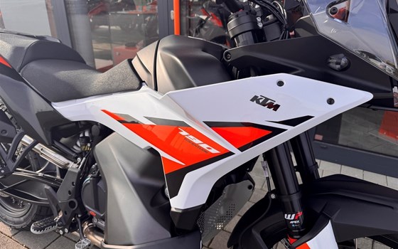 Neufahrzeug KTM 790 Adventure - Bild 8 Neufahrzeug KTM 790 Adventure - Bild 8