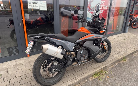 Gebrauchtmotorrad KTM 890 Adventure - Bild 3 Gebrauchtmotorrad KTM 890 Adventure - Bild 3