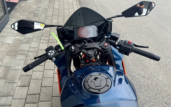 Neufahrzeug KTM RC 390 - Bild 8 Neufahrzeug KTM RC 390 - Bild 8