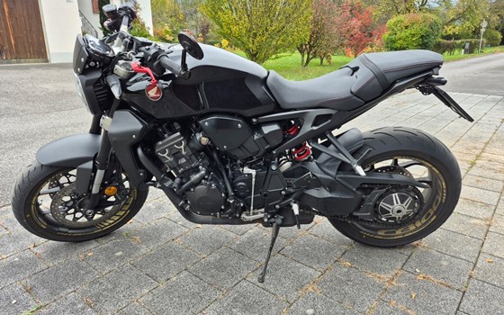 Gebrauchtmotorrad Honda CB 1000 R - Bild 3 Gebrauchtmotorrad Honda CB 1000 R - Bild 3