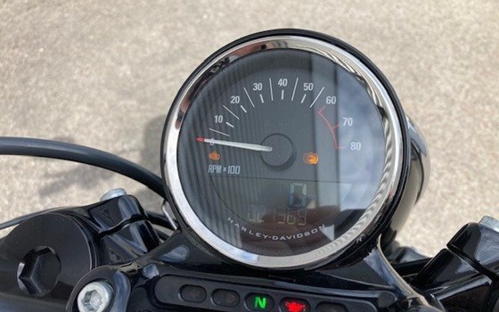 Gebrauchtmotorrad Harley-Davidson Sportster XL 1200CX Roadster - Bild 10 Gebrauchtmotorrad Harley-Davidson Sportster XL 1200CX Roadster - Bild 10