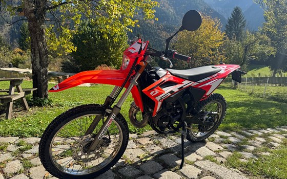 Gebrauchtmotorrad Beta RR 50 Enduro - Bild 2 Gebrauchtmotorrad Beta RR 50 Enduro - Bild 2