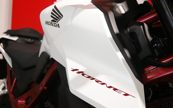 Gebrauchtmotorrad Honda CB750 Hornet - Bild 8