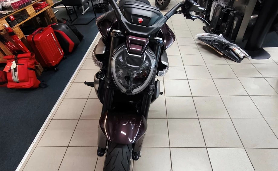 Angebot Ducati XDiavel V4 Bild 4: Angebot Ducati XDiavel V4