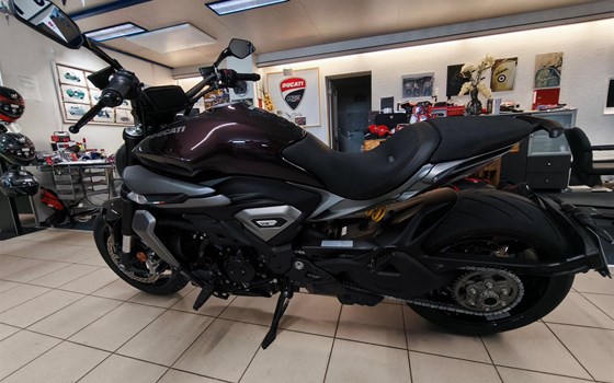 Gebrauchtmotorrad Ducati XDiavel V4 - Bild 1