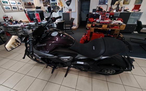 Gebrauchtmotorrad Ducati XDiavel V4 - Bild 2
