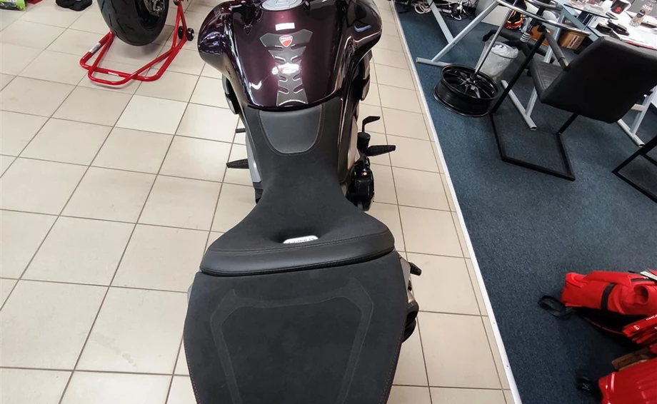 Angebot Ducati XDiavel V4 Bild 5: Angebot Ducati XDiavel V4