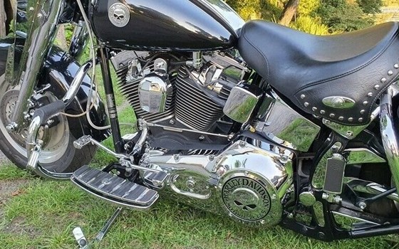 Gebrauchtmotorrad Harley-Davidson Softail Fat Boy FLSTF - Bild 2