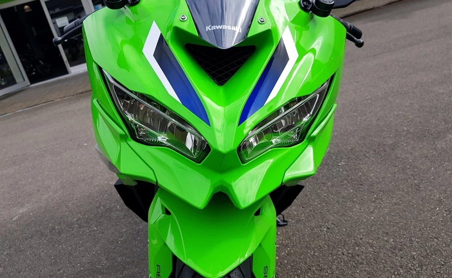 Angebot Kawasaki Ninja ZX-4RR Bild 6: Angebot Kawasaki Ninja ZX-4RR