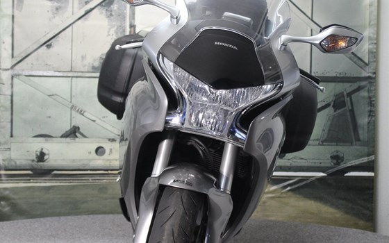 Gebrauchtmotorrad Honda VFR 1200 F - Bild 5