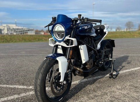 Gebrauchtmotorrad Husqvarna Vitpilen 701 - Bild 4 Gebrauchtmotorrad Husqvarna Vitpilen 701 - Bild 4