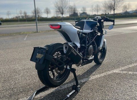 Gebrauchtmotorrad Husqvarna Vitpilen 701 - Bild 6 Gebrauchtmotorrad Husqvarna Vitpilen 701 - Bild 6