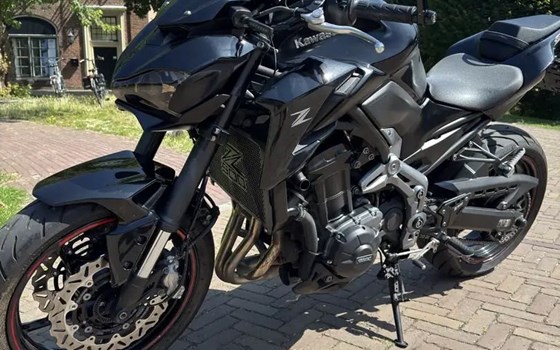 Gebrauchtmotorrad Kawasaki Z900 - Bild 1