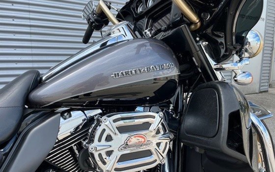 Gebrauchtmotorrad Harley-Davidson Touring Electra Glide Ultra Limited FLHTK - Bild 2 Gebrauchtmotorrad Harley-Davidson Touring Electra Glide Ultra Limited FLHTK - Bild 2