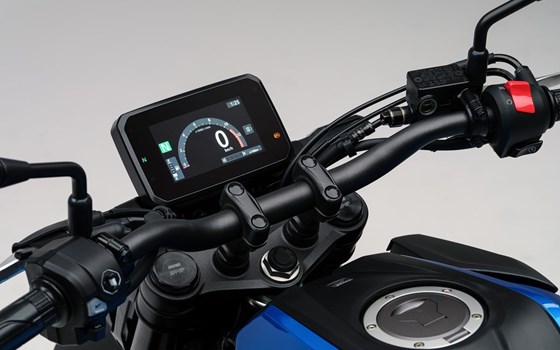 Neufahrzeug Honda CB125R - Bild 4