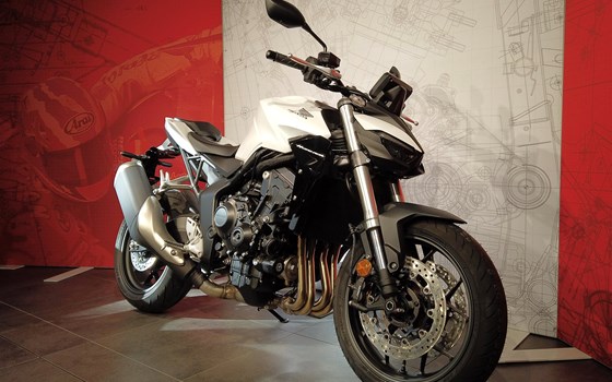 Neufahrzeug Honda CB1000 Hornet - Bild 13