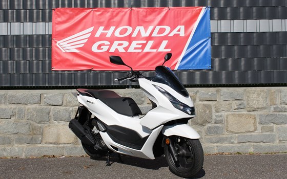 Gebrauchtmotorrad Honda PCX125 - Bild 1 Gebrauchtmotorrad Honda PCX125 - Bild 1