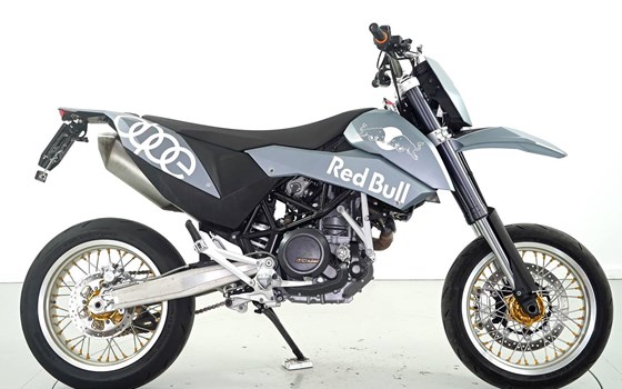 Motorrad Occasion KTM 690 SMC - Bild 4