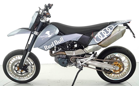 Motorrad Occasion KTM 690 SMC - Bild 5