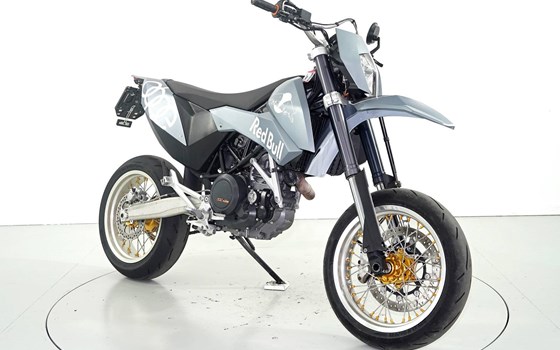 Motorrad Occasion KTM 690 SMC - Bild 2