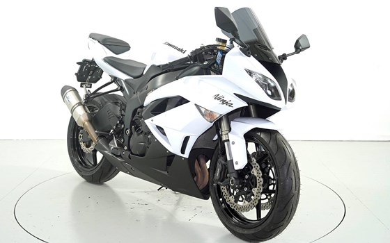 Motorrad Occasion Kawasaki Ninja ZX-6R - Bild 2