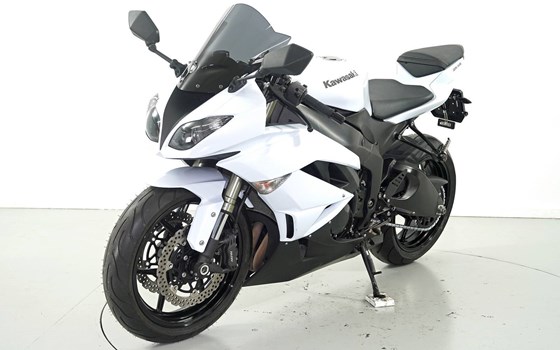Motorrad Occasion Kawasaki Ninja ZX-6R - Bild 3