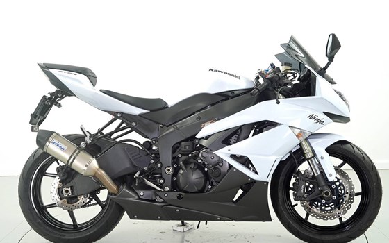 Motorrad Occasion Kawasaki Ninja ZX-6R - Bild 4