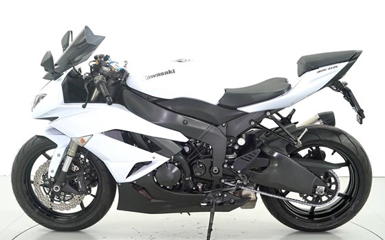 Motorrad Occasion Kawasaki Ninja ZX-6R - Bild 5