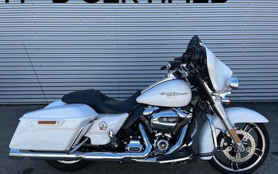 Gebrauchtmotorrad Harley-Davidson Touring Street Glide Special FLHXS - Bild 1 Gebrauchtmotorrad Harley-Davidson Touring Street Glide Special FLHXS - Bild 1