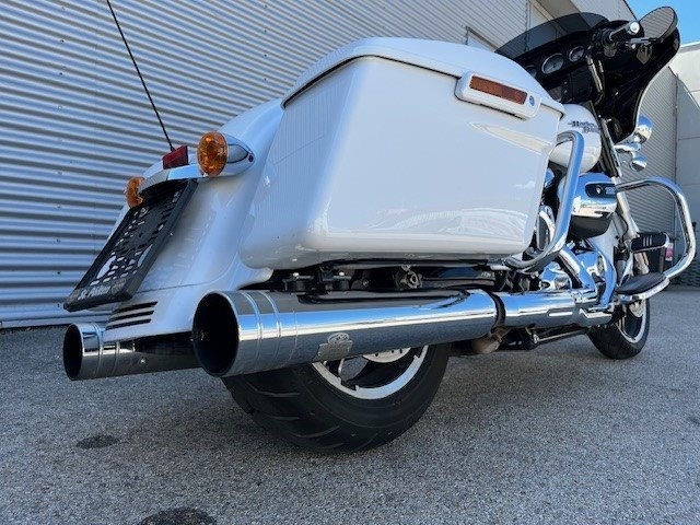 Harley-Davidson Touring Street Glide Special FLHXS (Crushed Ice Pearl) - Bild 7