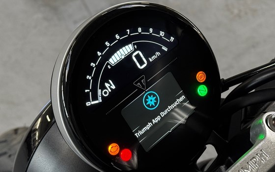 Gebrauchtmotorrad Triumph Trident 660 - Bild 11