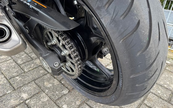 Gebrauchtmotorrad Kawasaki Z1000SX - Bild 10