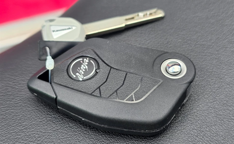 Angebot Kawasaki Ninja 500 SE Bild 14: Angebot Kawasaki Ninja 500 SE