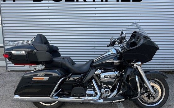 Gebrauchtmotorrad Harley-Davidson Road Glide Ultra - Bild 1 Gebrauchtmotorrad Harley-Davidson Road Glide Ultra - Bild 1