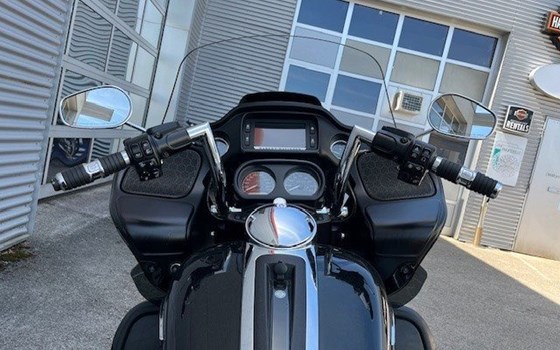 Gebrauchtmotorrad Harley-Davidson Road Glide Ultra - Bild 12 Gebrauchtmotorrad Harley-Davidson Road Glide Ultra - Bild 12