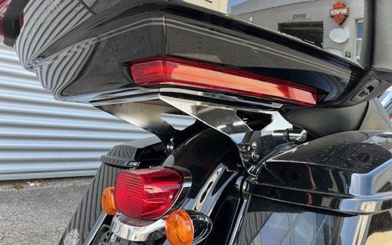 Gebrauchtmotorrad Harley-Davidson Road Glide Ultra - Bild 8 Gebrauchtmotorrad Harley-Davidson Road Glide Ultra - Bild 8