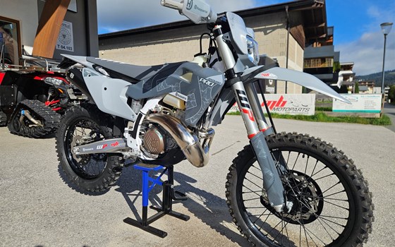 Neufahrzeug Husqvarna TE 300 PRO - Bild 1 Neufahrzeug Husqvarna TE 300 PRO - Bild 1