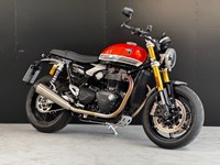 Gebrauchtmotorrad Triumph Speed Twin 1200 RS 