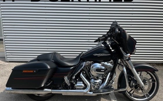 Gebrauchtmotorrad Harley-Davidson Touring Street Glide Special FLHXS - Bild 1 Gebrauchtmotorrad Harley-Davidson Touring Street Glide Special FLHXS - Bild 1