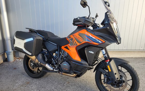 Gebrauchtmotorrad KTM 1290 Super Adventure S - Bild 1 Gebrauchtmotorrad KTM 1290 Super Adventure S - Bild 1