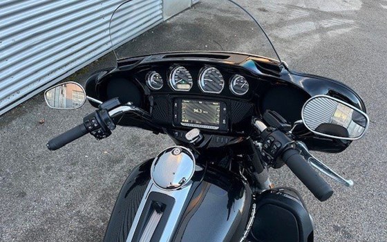 Gebrauchtmotorrad Harley-Davidson Touring Electra Glide Ultra Limited FLHTK - Bild 4 Gebrauchtmotorrad Harley-Davidson Touring Electra Glide Ultra Limited FLHTK - Bild 4