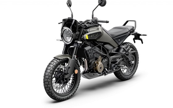 Neufahrzeug Husqvarna Svartpilen 401 - Bild 1 Neufahrzeug Husqvarna Svartpilen 401 - Bild 1