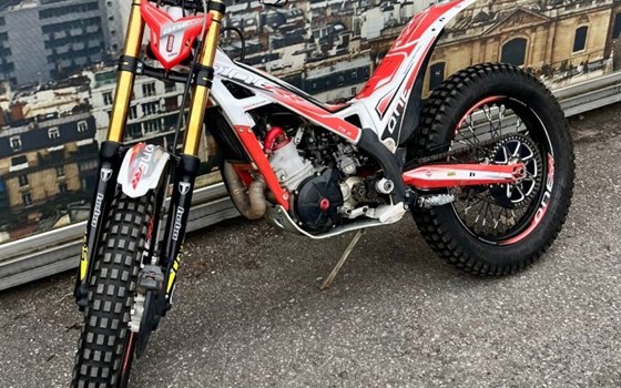 Gebrauchtmotorrad TRS One 125 RR Raga Racing - Bild 1 Gebrauchtmotorrad TRS One 125 RR Raga Racing - Bild 1
